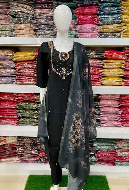 Women Kurtha suit- Multiple colors