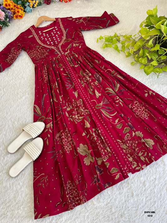 Women gown - embroidery